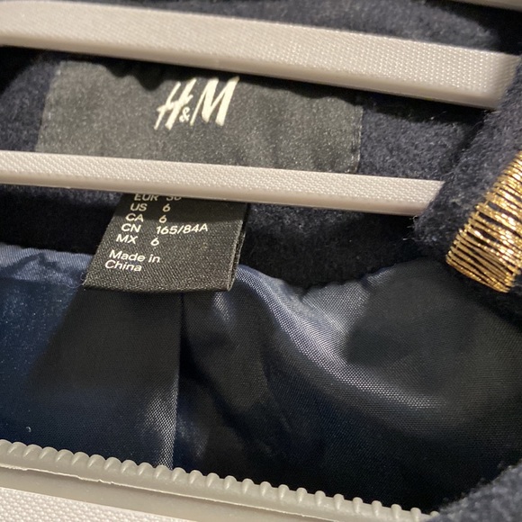 H&M military Navy and gold jacket size 6 runs XS/S - Picture 4 of 5